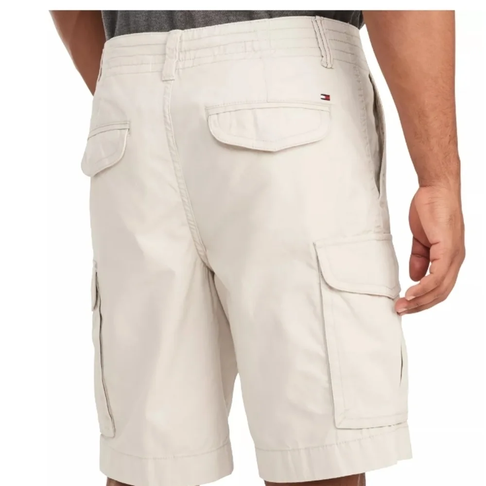 Tommy Hilfiger cargo shorts